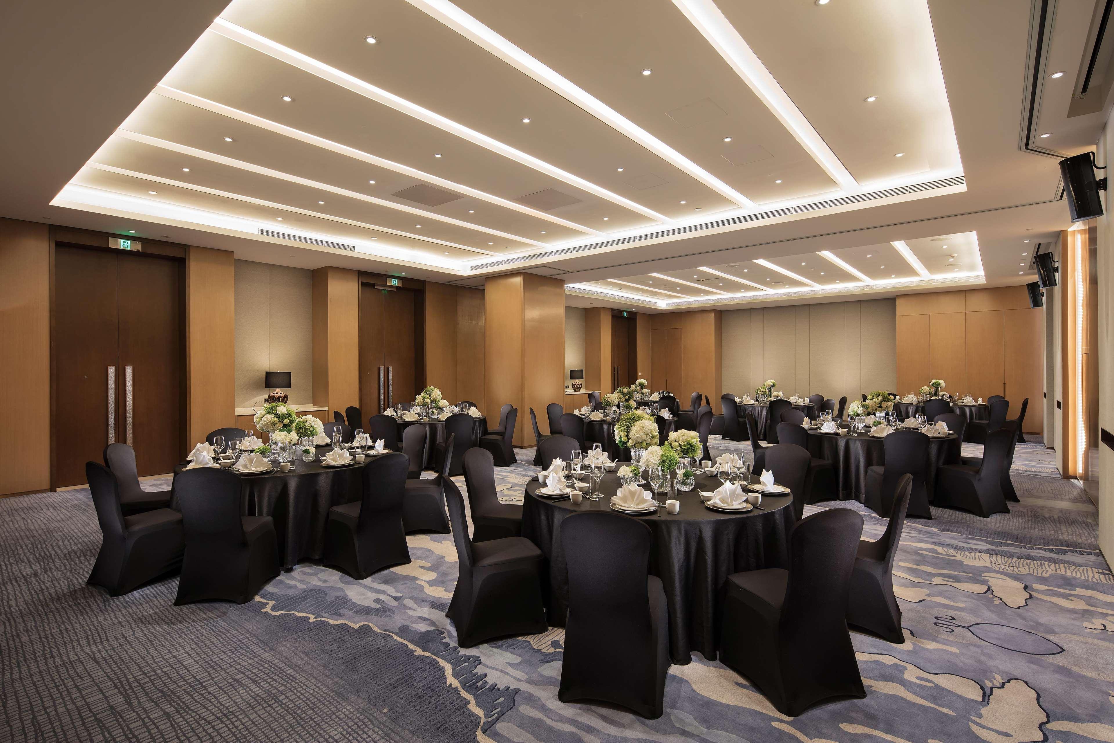 Hilton Chengdu Longquanyi Hotell Exteriör bild