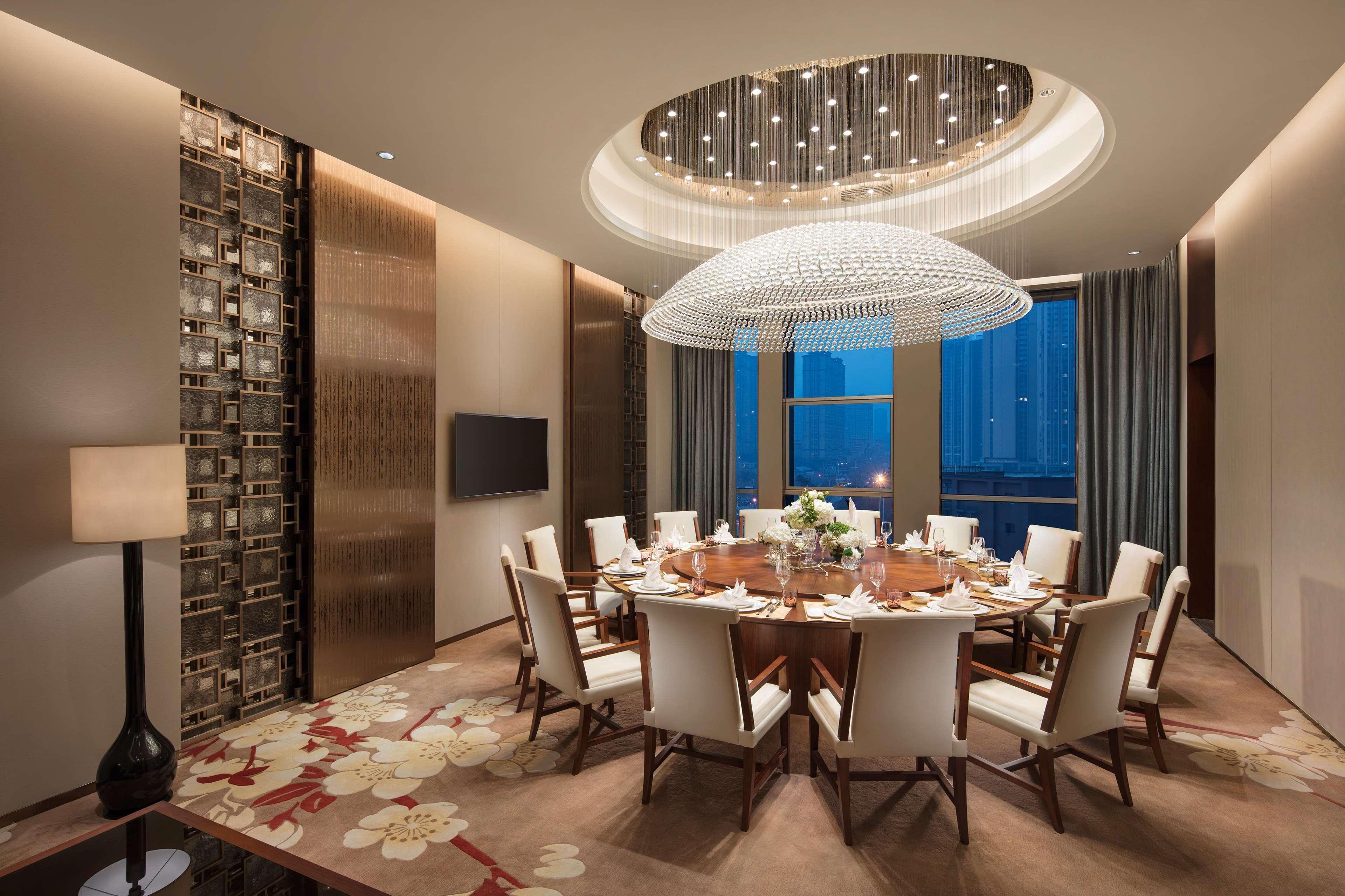 Hilton Chengdu Longquanyi Hotell Exteriör bild