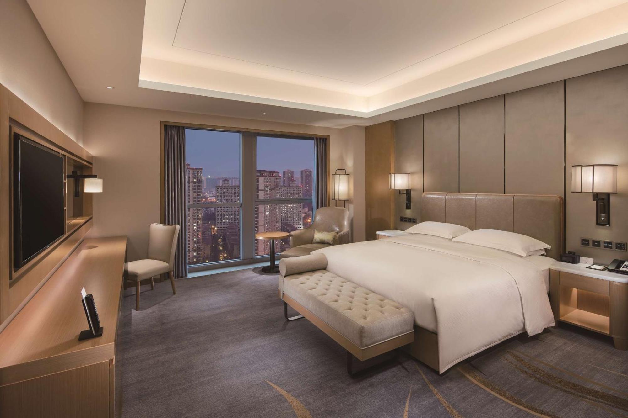 Hilton Chengdu Longquanyi Hotell Exteriör bild