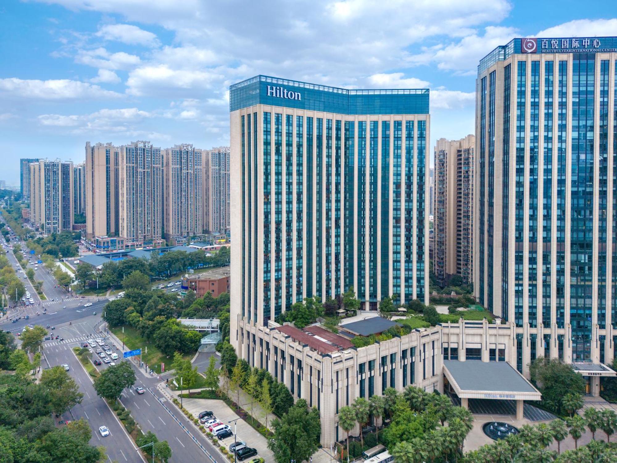 Hilton Chengdu Longquanyi Hotell Exteriör bild
